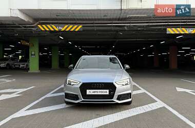 Седан Audi A4 2015 в 