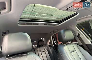 Седан Audi A4 2015 в 