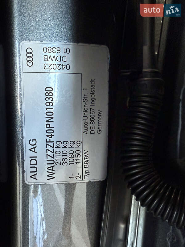 Седан Audi A4 2023 в Києві