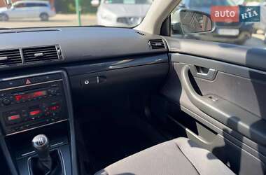 Седан Audi A4 2003 в 