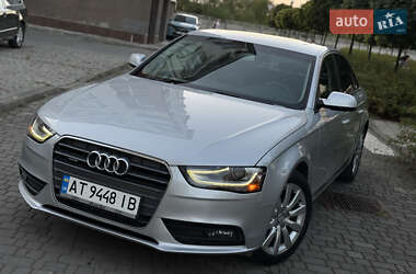 Седан Audi A4 2013 в Ивано-Франковске