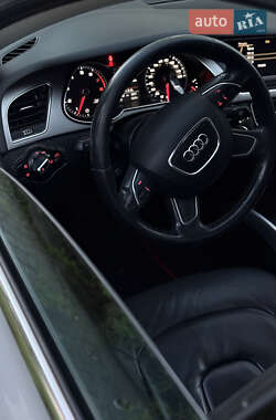 Седан Audi A4 2013 в 
