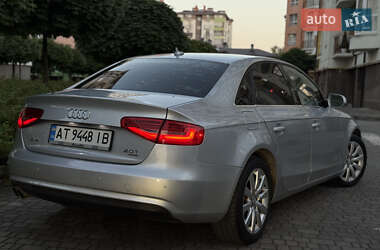 Седан Audi A4 2013 в 
