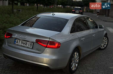 Седан Audi A4 2013 в 