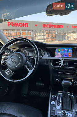 Седан Audi A4 2014 в 