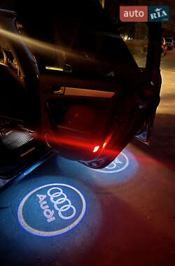 Седан Audi A4 2014 в 