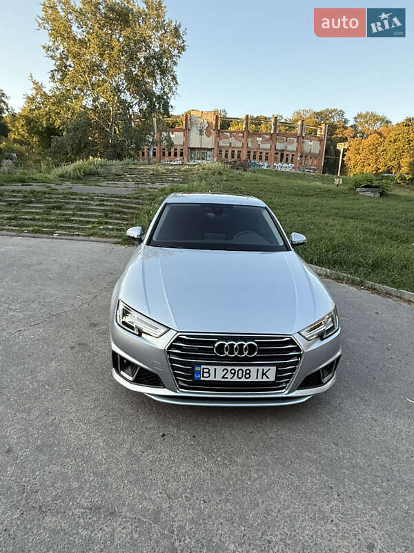 Седан Audi A4 2018 в Полтаве
