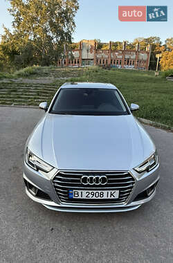 Седан Audi A4 2018 в Полтаві