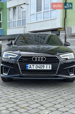Седан Audi A4 2018 в 