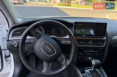Седан Audi A4 2014 в 