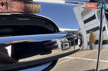 Седан Audi A4 2014 в 