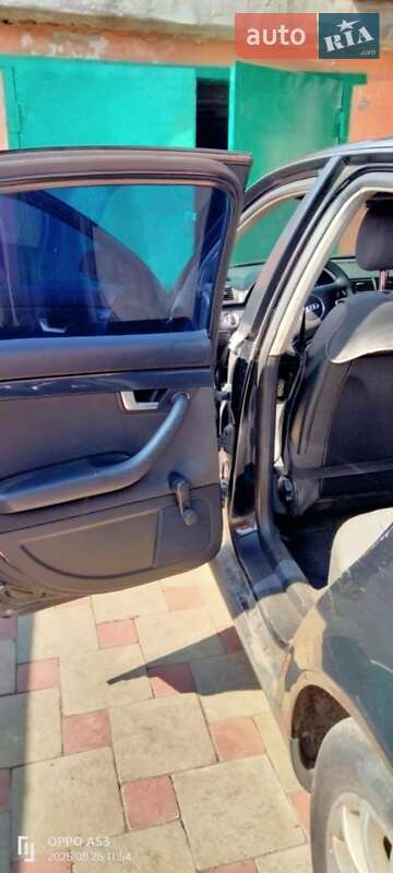 Седан Audi A4 2004 в Харькове