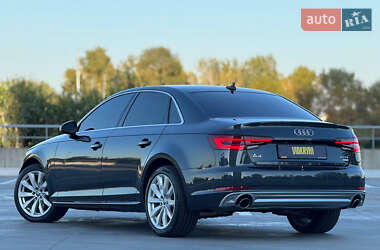 Седан Audi A4 2018 в 