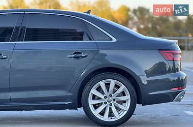 Седан Audi A4 2018 в 