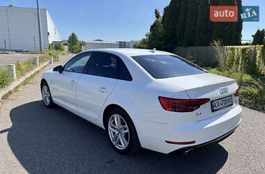 Седан Audi A4 2016 в 