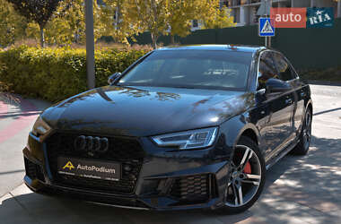Audi A4 2017 Audi A4 2017