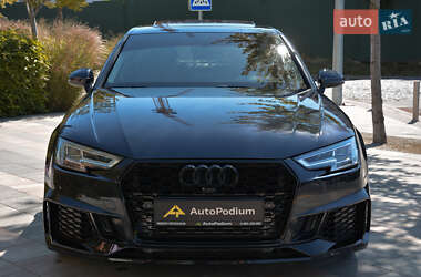 Седан Audi A4 2017 в 