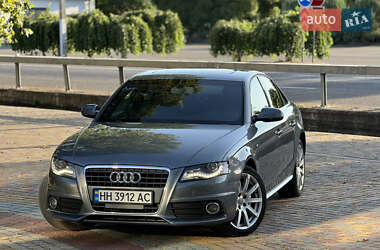 Седан Audi A4 2011 в 