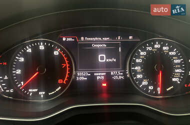 Седан Audi A4 2018 в 