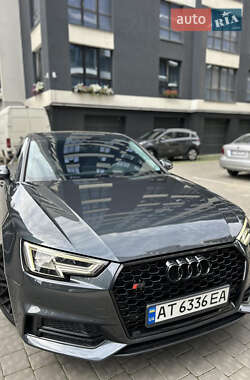 Audi A4 2017