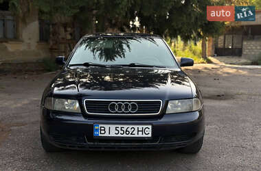 Седан Audi A4 1997 в 