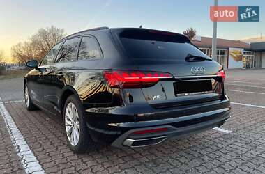 Универсал Audi A4 2021 в 