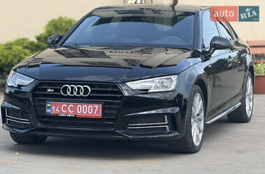 Седан Audi A4 2017 в Стрые