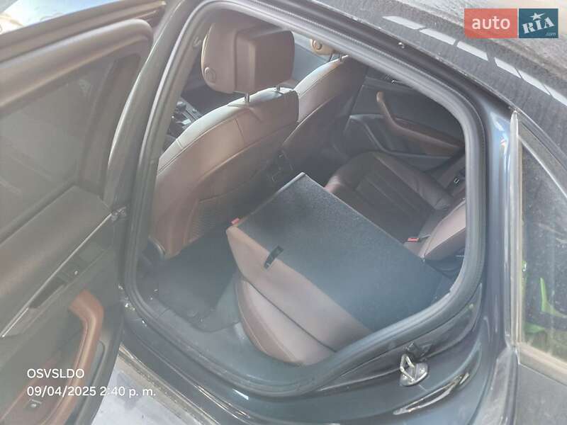 Седан Audi A4 2018 в Києві