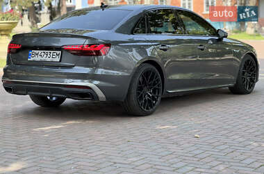 Седан Audi A4 2021 в 