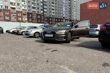 Седан Audi A4 2016 в 