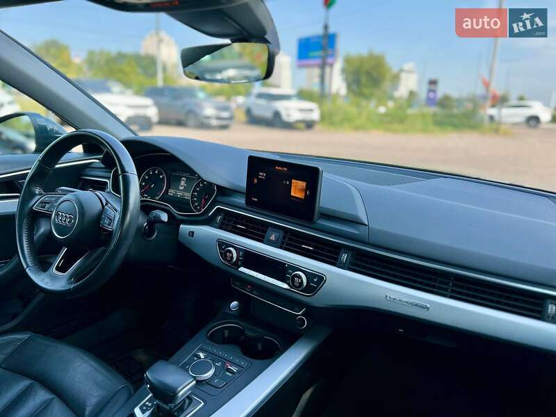 Седан Audi A4 2016 в Києві