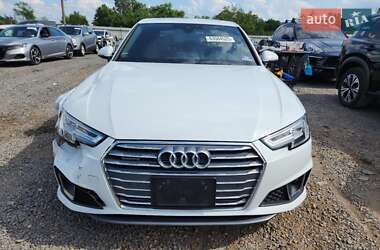 Седан Audi A4 2019 в 