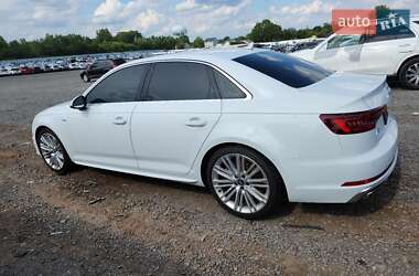 Седан Audi A4 2019 в 
