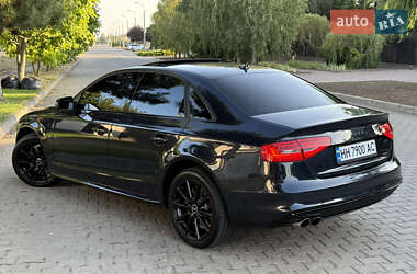 Седан Audi A4 2014 в 