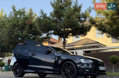 Седан Audi A4 2014 в 