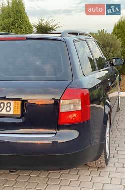 Универсал Audi A4 2002 в 