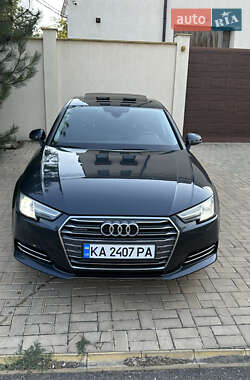 Седан Audi A4 2017 в 