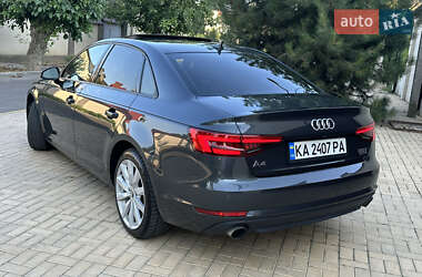 Седан Audi A4 2017 в 