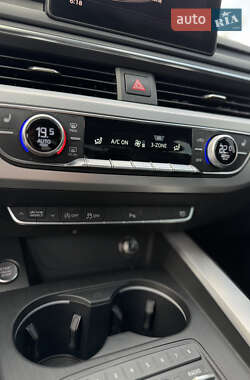 Седан Audi A4 2016 в 