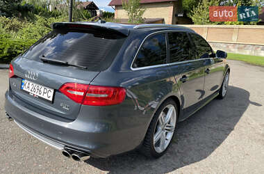 Універсал Audi A4 2009 в 