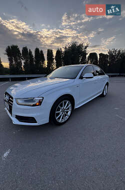 Седан Audi A4 2014 в 