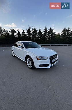 Седан Audi A4 2014 в 