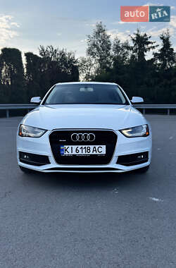 Седан Audi A4 2014 в 
