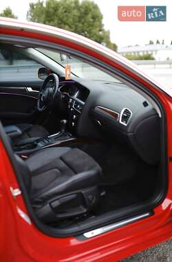 Седан Audi A4 2013 в Виннице