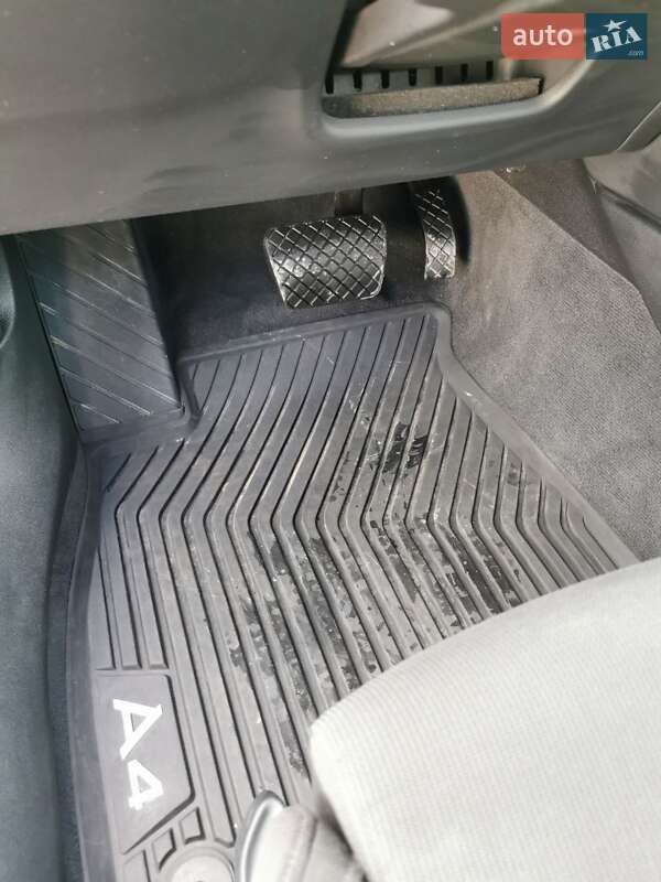 Универсал Audi A4 2019 в Золочеве