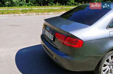 Седан Audi A4 2013 в 