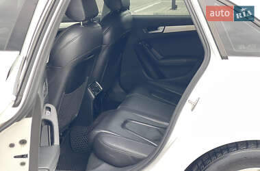 Седан Audi A4 2012 в 