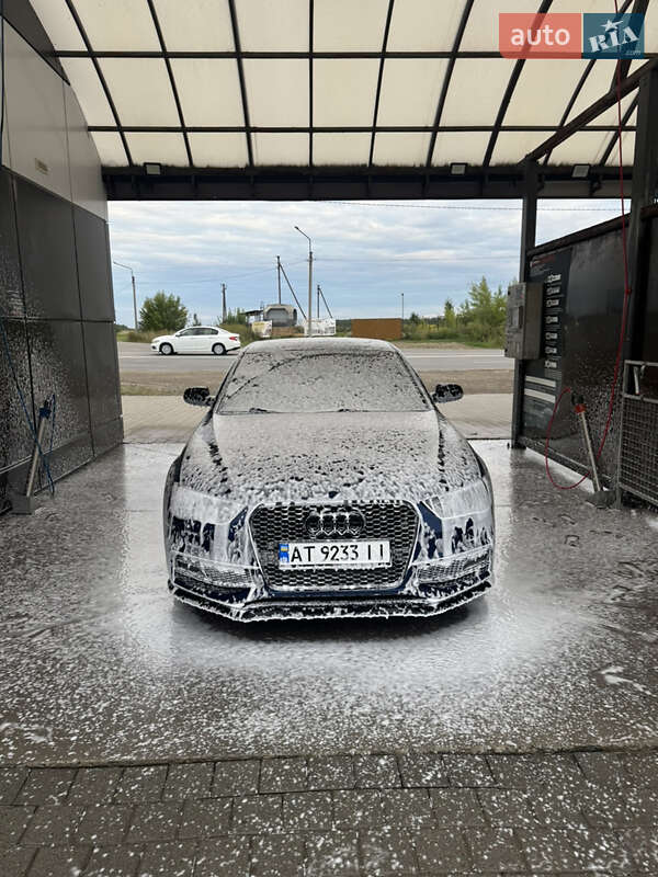 Седан Audi A4 2014 в 