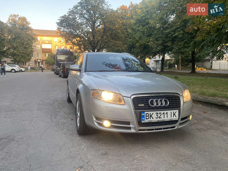 Универсал Audi A4 2004 в Ровно