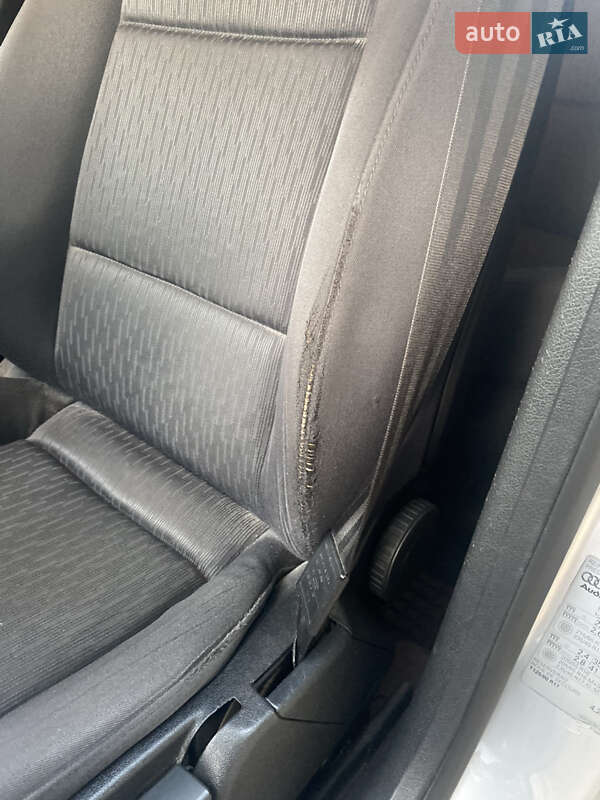 Универсал Audi A4 2004 в Ровно